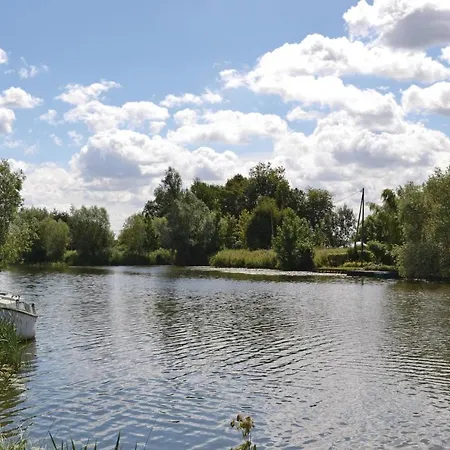 Nice In With Lake View